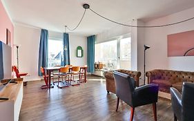 Spacious Flat 2Nd Floor Near Station